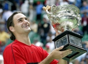 震撼！费德勒在排球赛场逆转获胜！