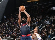 哈登，湖人，连续三场30+！的简单介绍