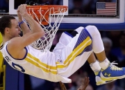 布鲁诺·费尔南德斯赛点兑现，山东泰山淘汰辽宁男篮晋级四强，主帅激动落泪的简单介绍